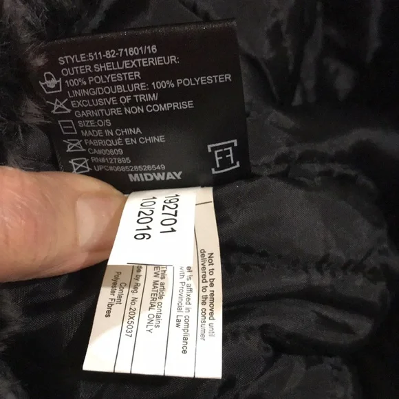 NWT Winter hat - Picture 10 of 10